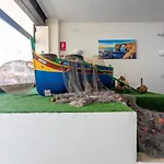 Tarona 3*