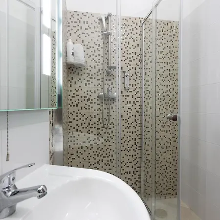 Guest house Tarona 3*