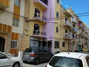 Tarona