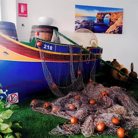 بيت ضيافة Tarona