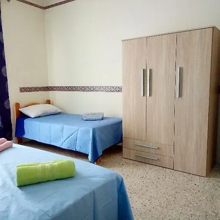 Tarona Pensjonat 3*