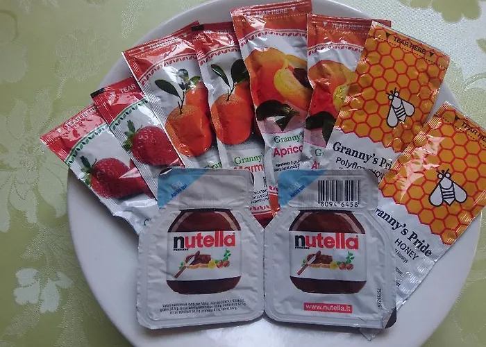 Tarona 3* 圣保罗湾城